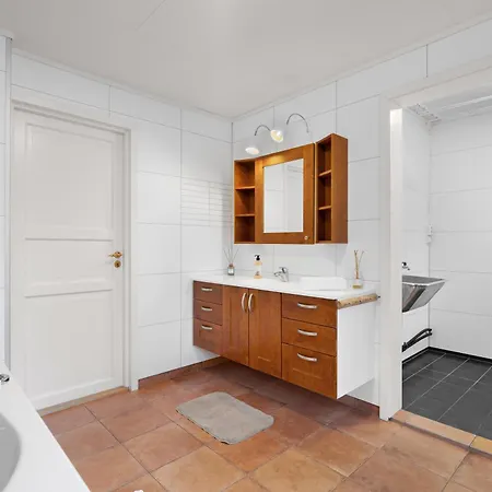 Holiday home Spacious & Lovely Aurora I Free Parking