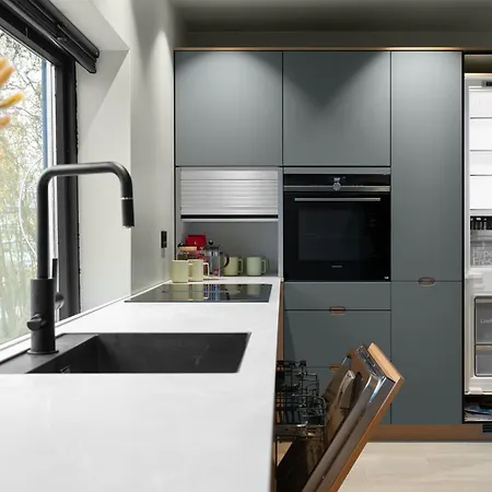 Spacious & Lovely Aurora I Free Parking * Tromsø